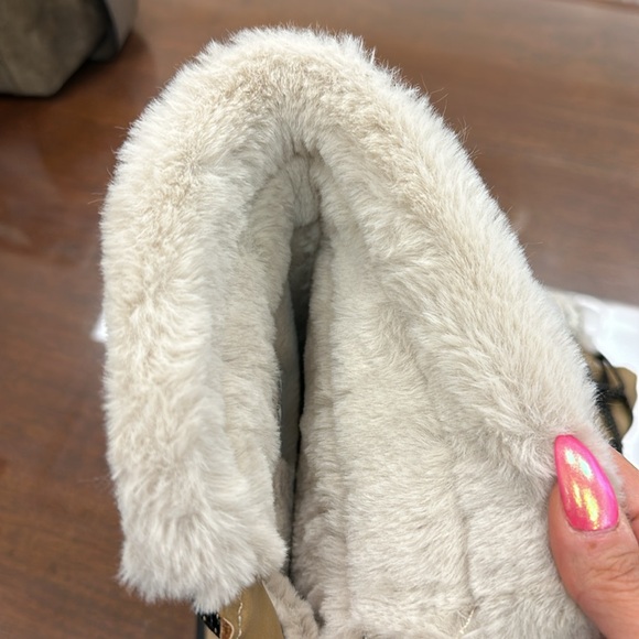 Aldo Rain or Snow boots NWT - Picture 5 of 5